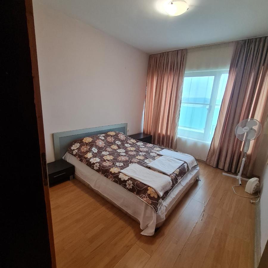 Елка Apartamento Burgas Exterior foto
