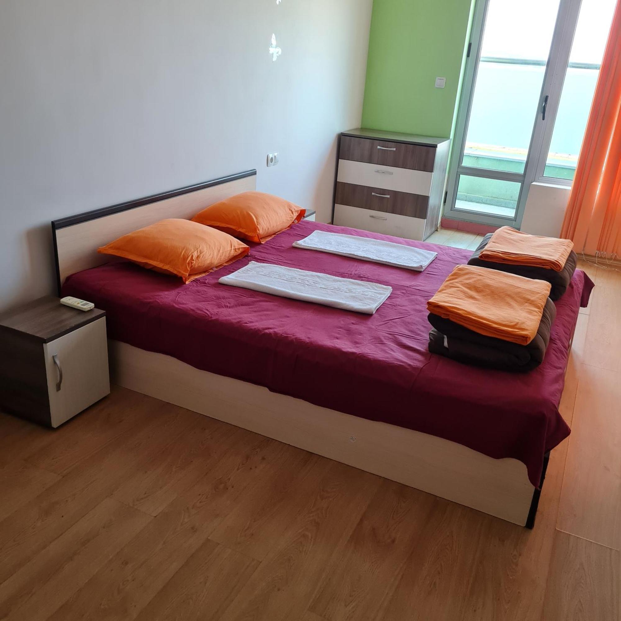 Елка Apartamento Burgas Exterior foto