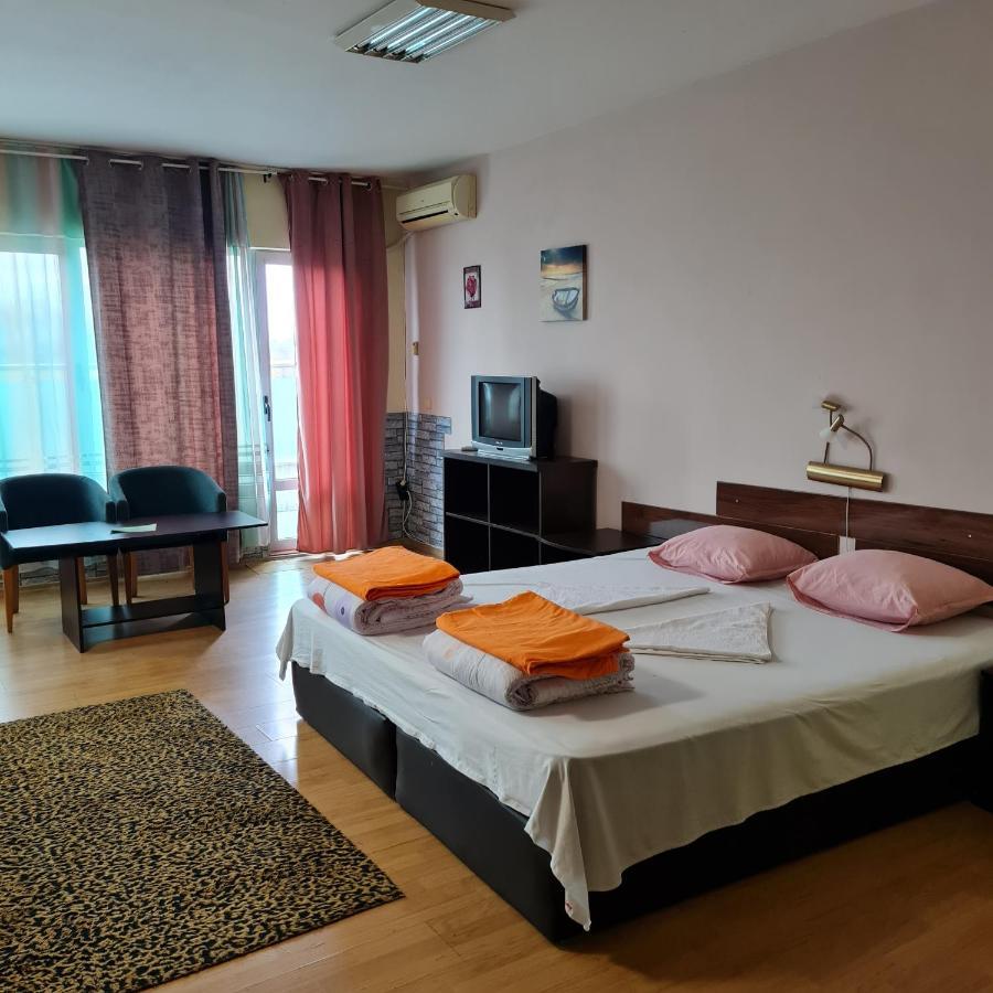 Елка Apartamento Burgas Exterior foto