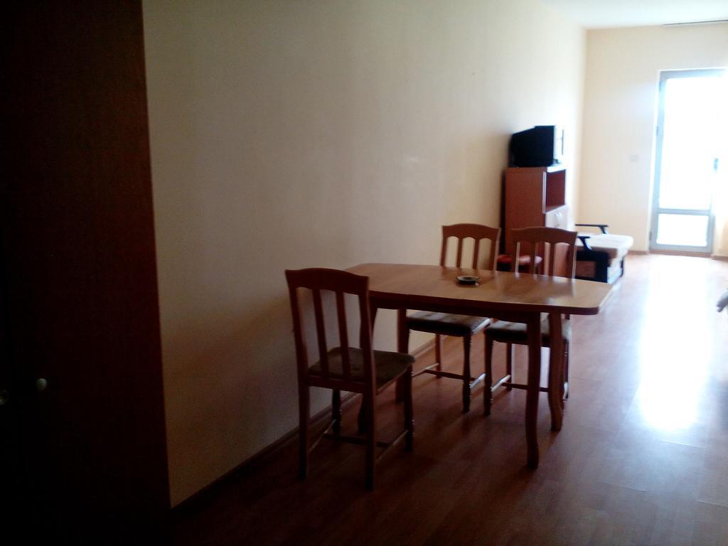 Елка Apartamento Burgas Exterior foto
