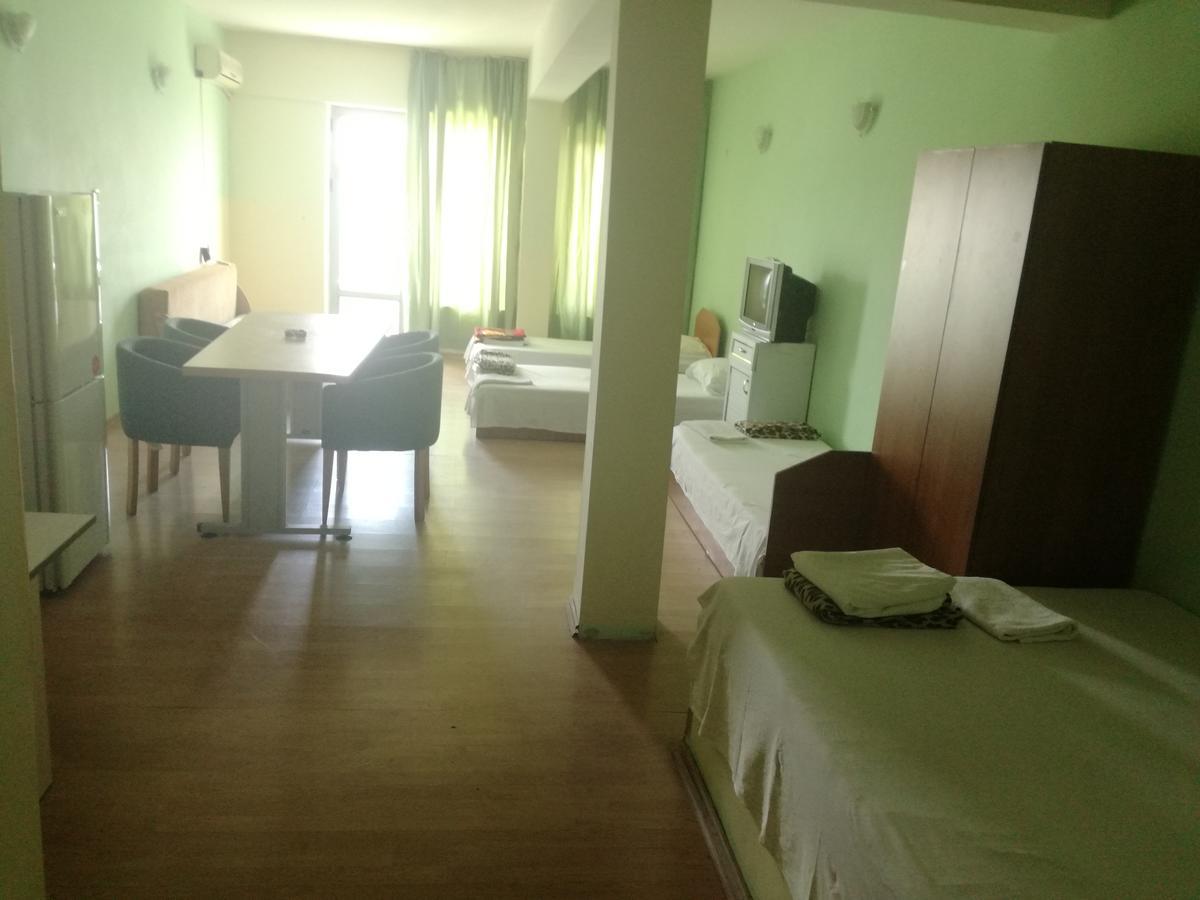 Елка Apartamento Burgas Exterior foto